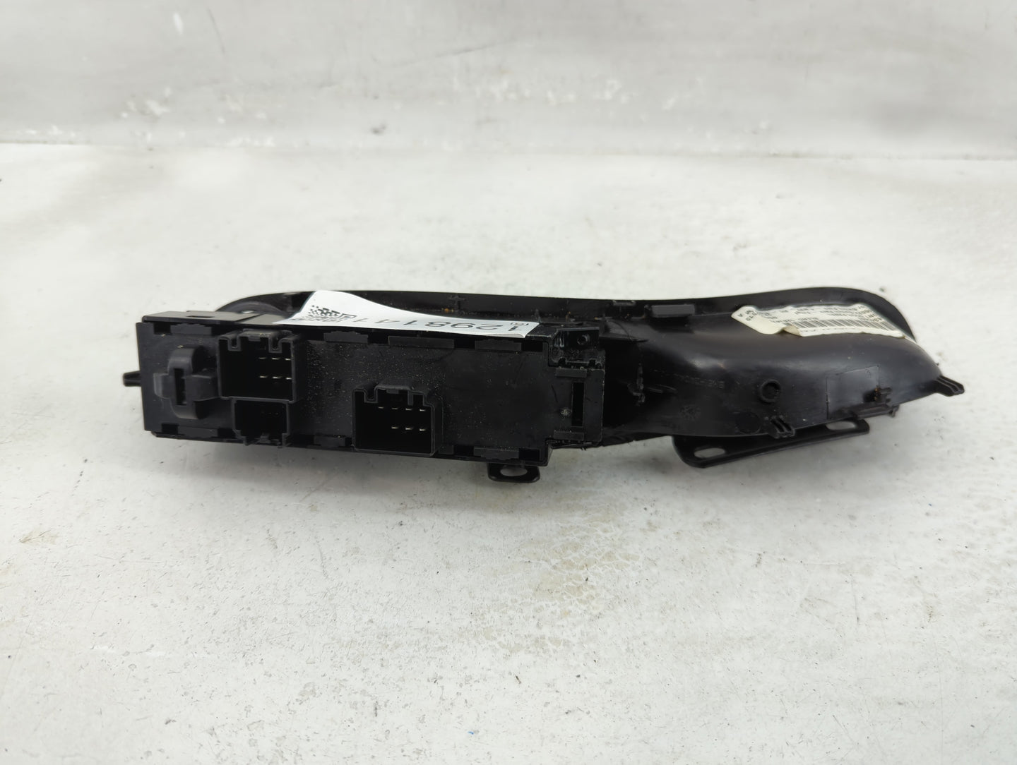 2012-2018 Ford Focus Master Power Window Switch Replacement Driver Side Left P/N:1085502 Fits OEM Used Auto Parts - Oemuseda