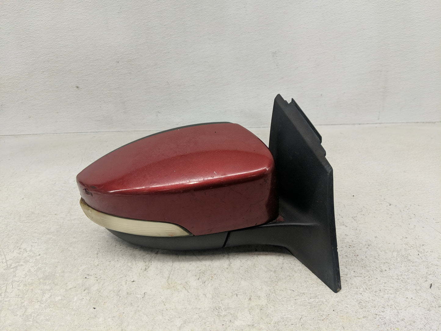 2012-2014 Ford Focus Passenger Side View Mirror - Right Door Mirror OEM Used - Oemusedautoparts1.com