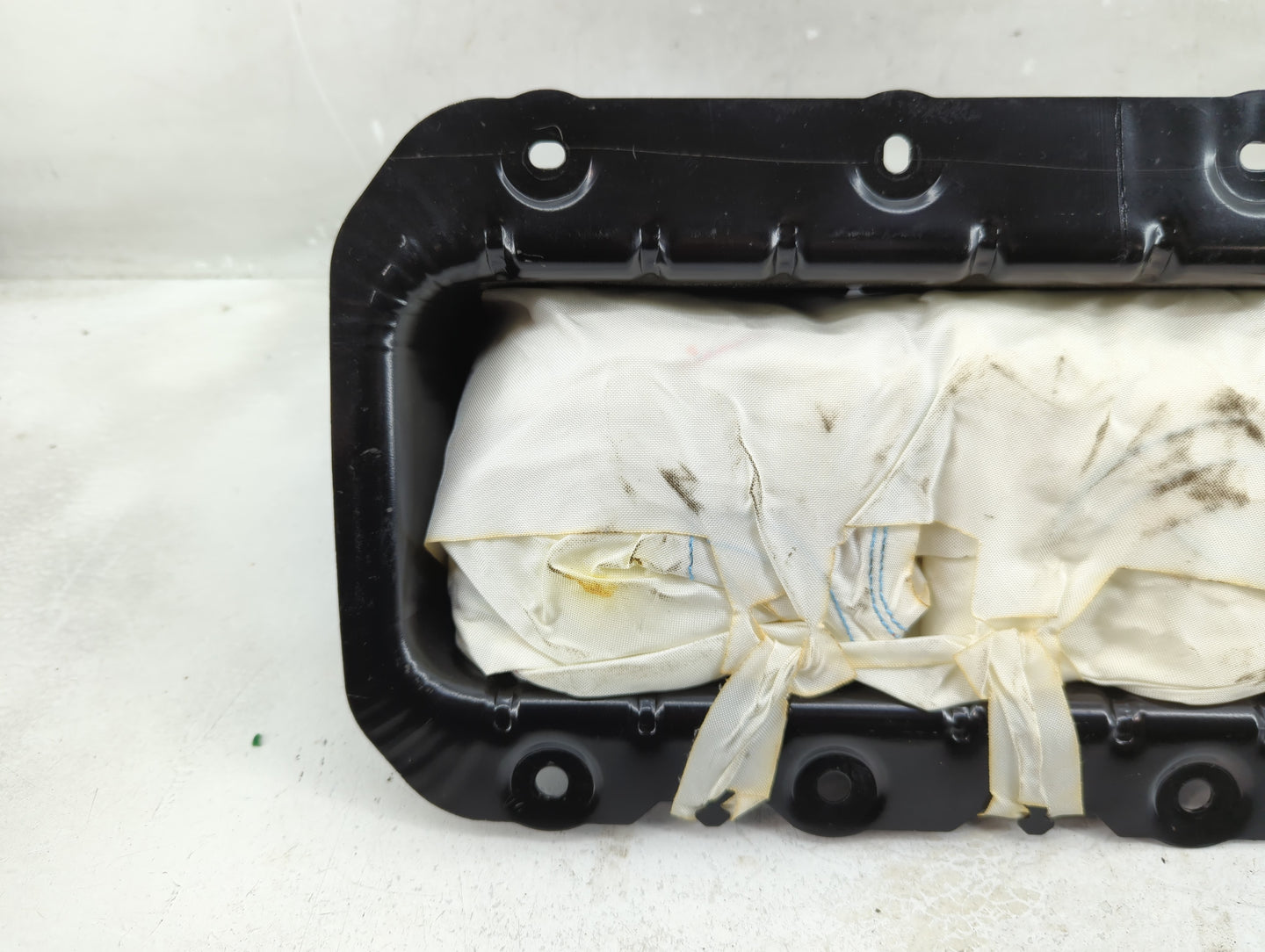 2013-2014 Ford Focus Air Bag Passenger Right Dashboard OEM P/N:DM51-A044A74 DD Fits Fits 2013 2014 OEM Used Auto Parts - Oem