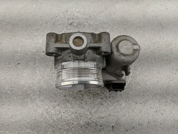 2012-2013 Ford Focus Throttle Body P/N:0 280 750 585 Fits Fits 2012 2013 2014 2015 2016 2017 OEM Used Auto Parts