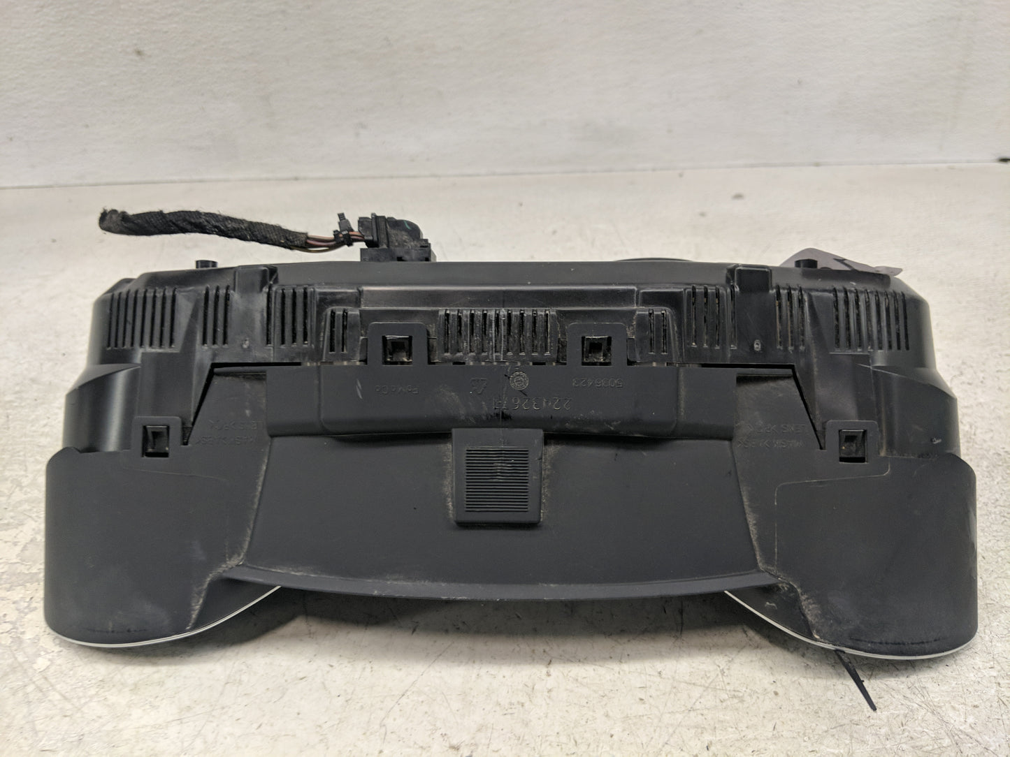 2013-2014 Ford Focus Instrument Cluster Speedometer Gauges P/N:CM5T-10849-CTC Fits Fits 2013 2014 OEM Used Auto Parts - Oemu
