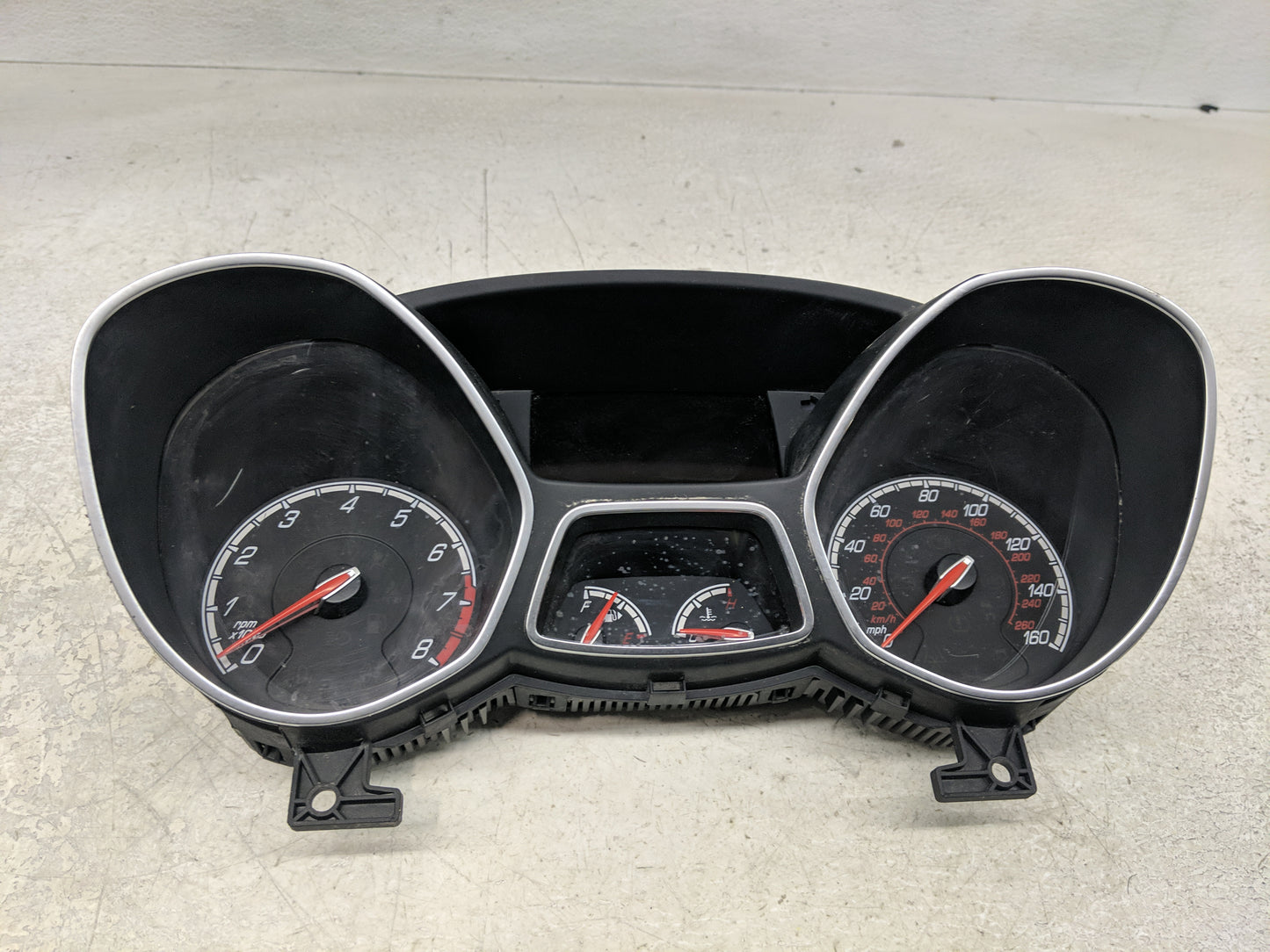 2013-2014 Ford Focus Instrument Cluster Speedometer Gauges P/N:CM5T-10849-ASD Fits Fits 2013 2014 OEM Used Auto Parts - Oemu