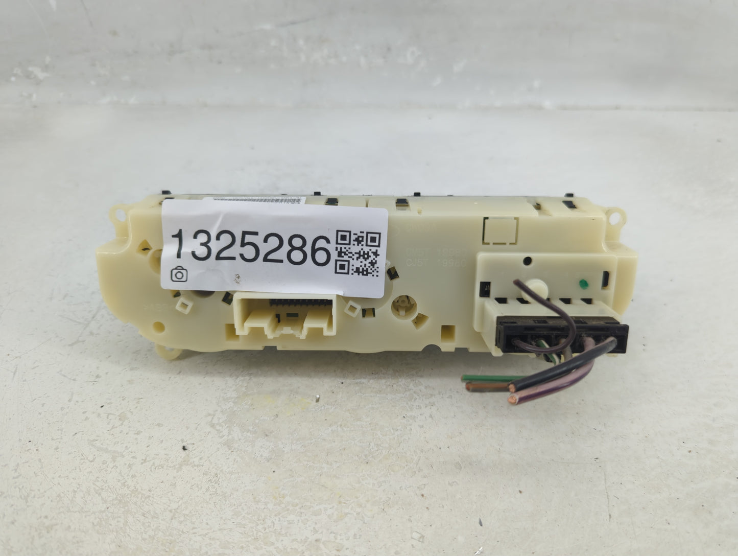 2013-2014 Ford Focus Climate Control Module Temperature AC/Heater Replacement P/N:CM5T-19980-AE Fits Fits 2013 2014 OEM Used