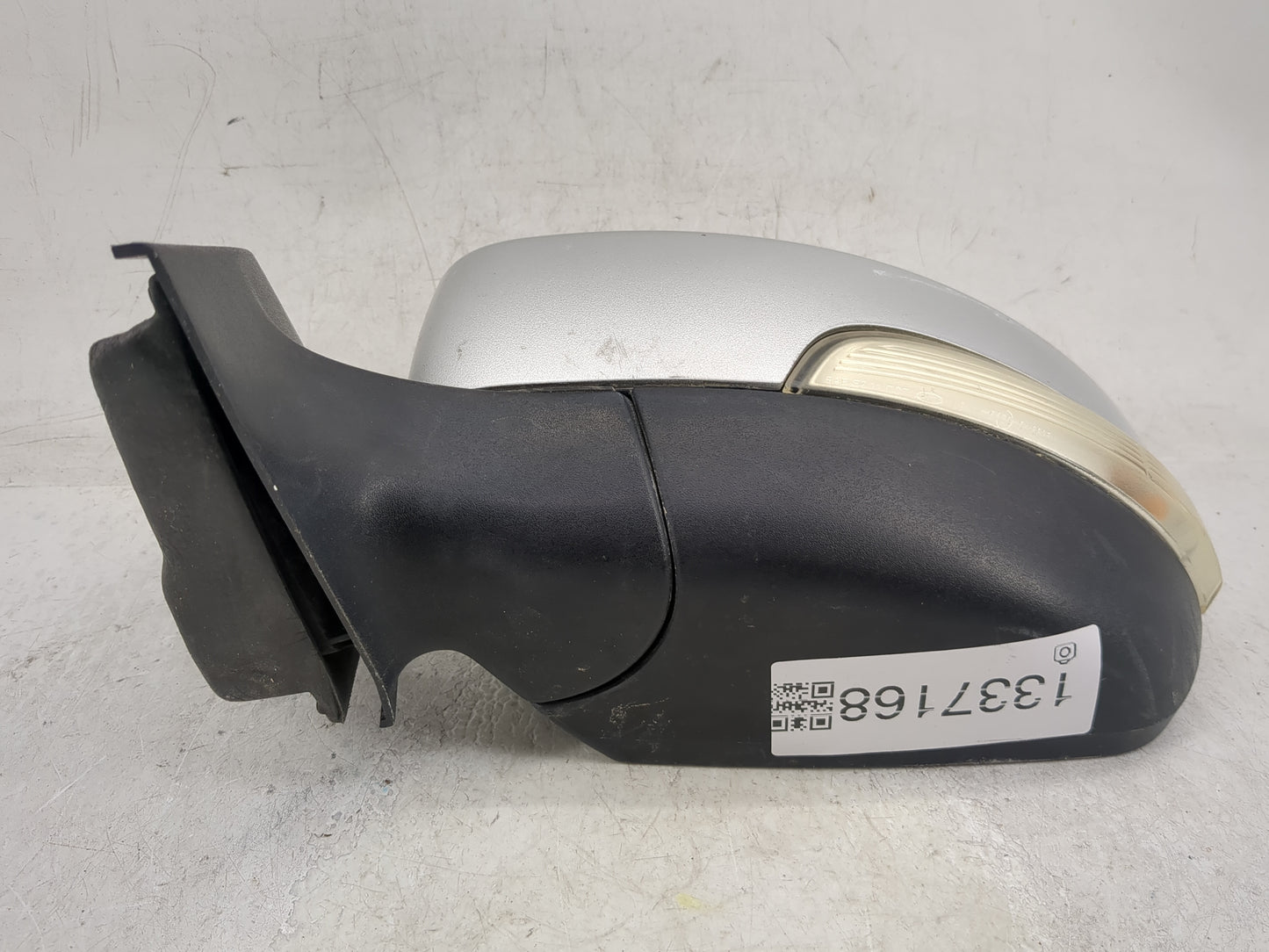 2012-2014 Ford Focus Driver Side View Mirror - Left Door Mirror OEM Used - Oemusedautoparts1.com