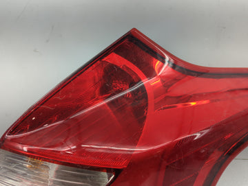 2012-2014 Ford Focus Tail Light Assembly Passenger Right OEM P/N:BM51-13404-F Fits Fits 2012 2013 2014 OEM Used Auto Parts