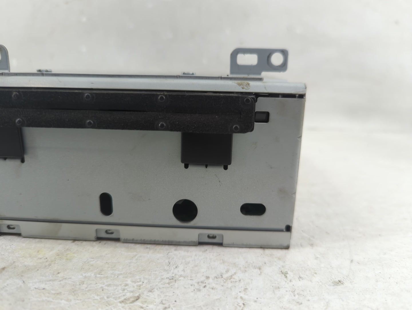 2012-2014 Ford Focus Radio AM FM Cd Player Receiver Replacement P/N:CM5T-19C107-JD Fits Fits 2012 2013 2014 OEM Used Auto Pa