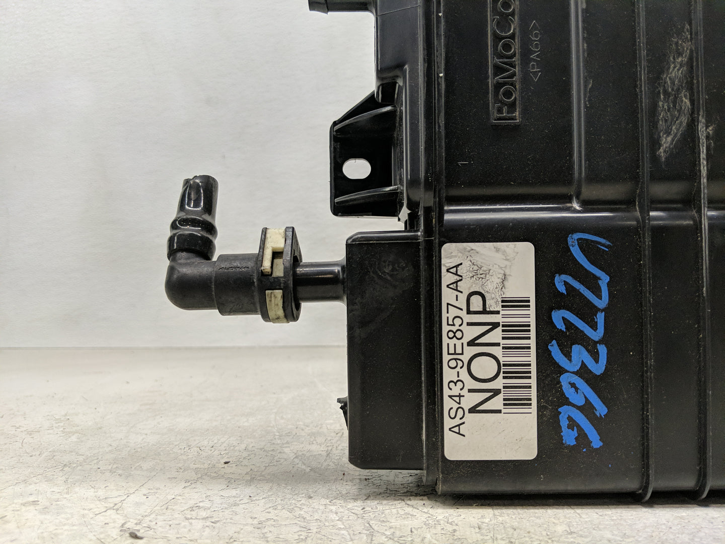 2013 Ford Focus Fuel Vapor Charcoal Canister - Oemusedautoparts1.com