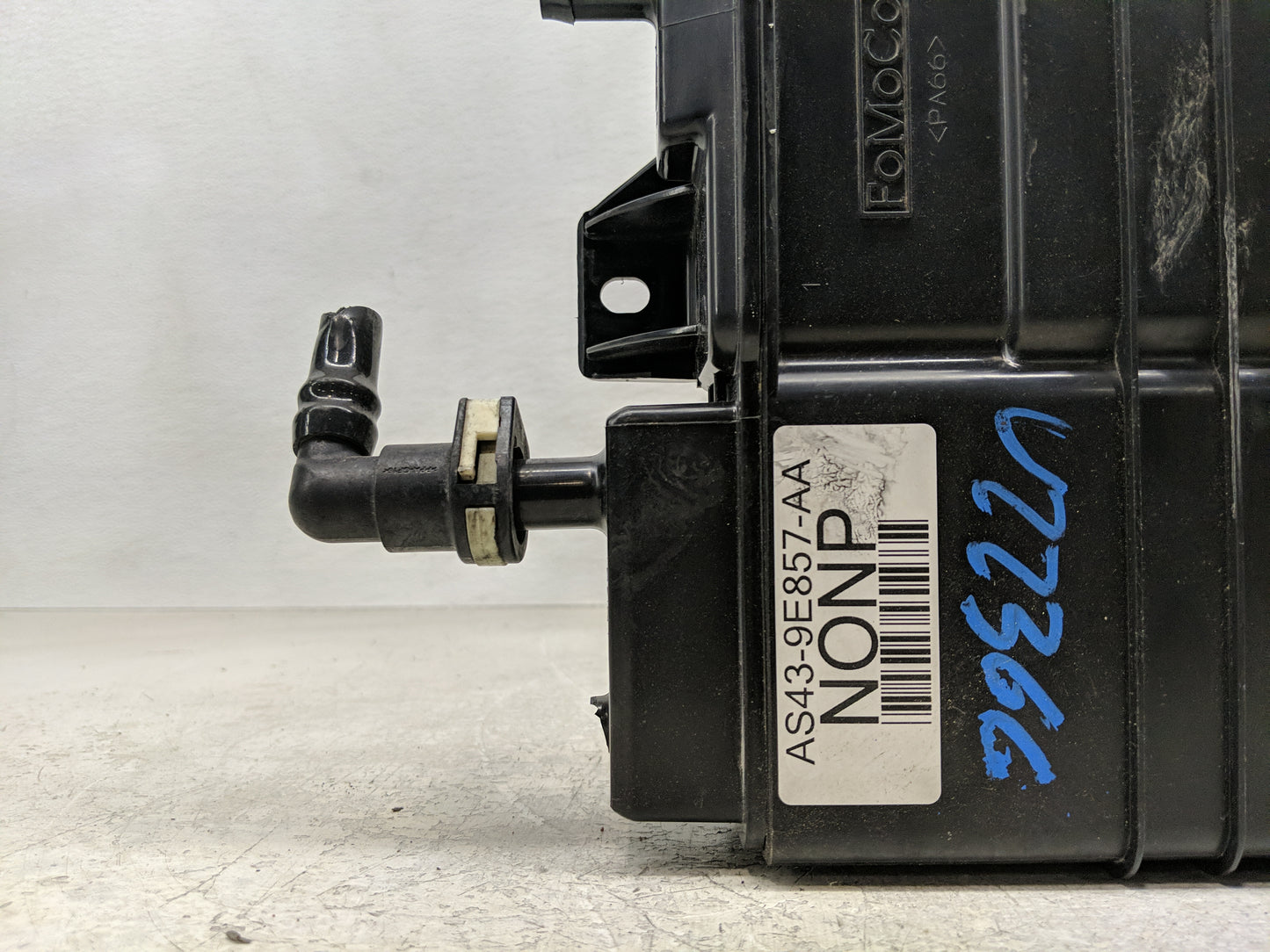 2013 Ford Focus Fuel Vapor Charcoal Canister - Oemusedautoparts1.com