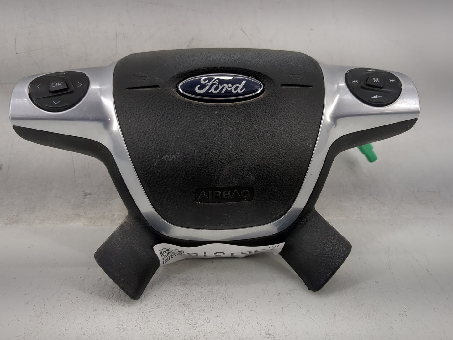 2012-2018 Ford Focus Air Bag Driver Left Steering Wheel Mounted P/N:DM51-A042B85-CB3ZHE Fits OEM Used Auto Parts - Oemusedau