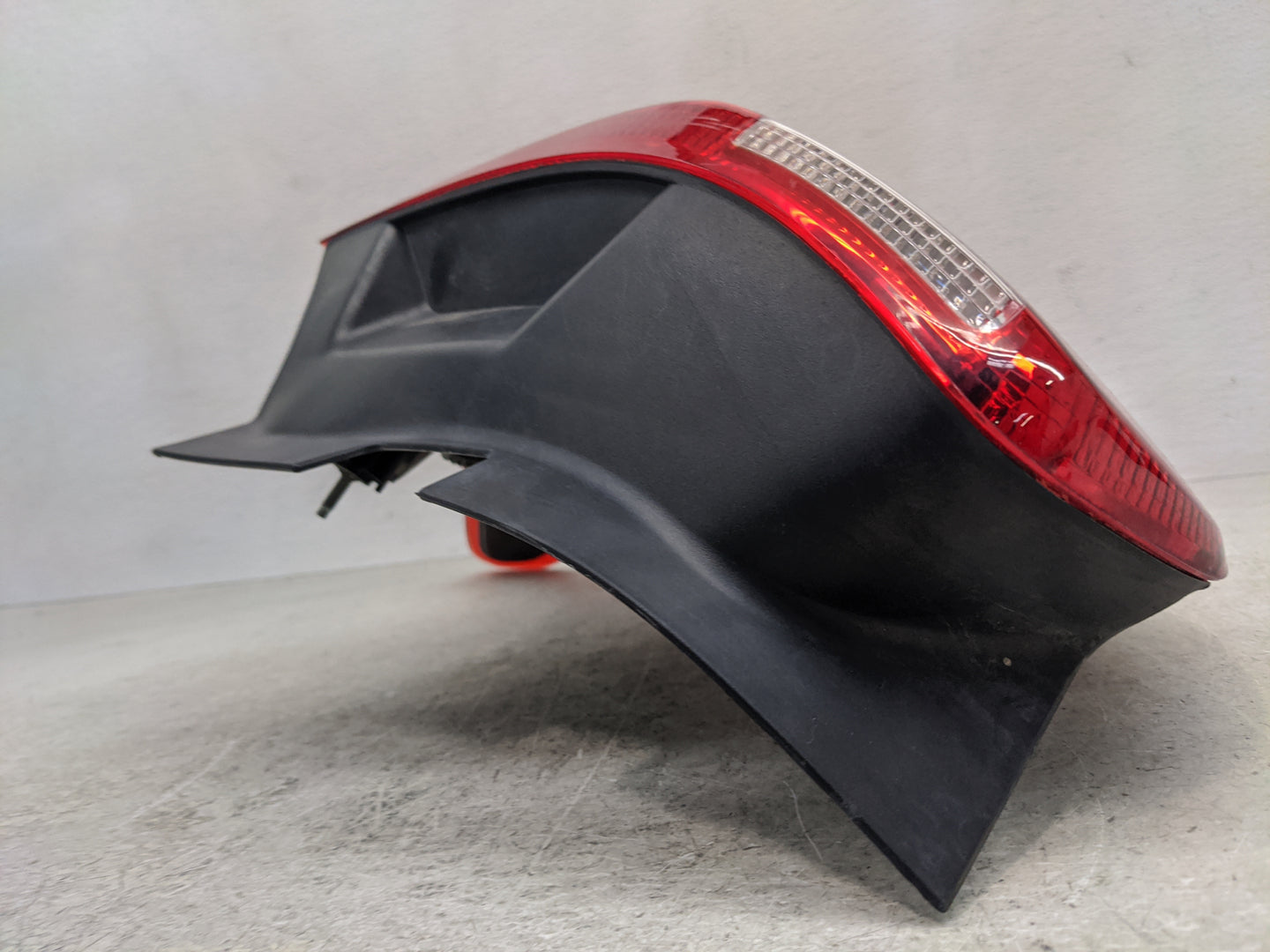 2012-2014 Ford Focus Tail Light Assembly Passenger Right OEM Fits Fits 2012 2013 2014 OEM Used Auto Parts - Oemusedautoparts