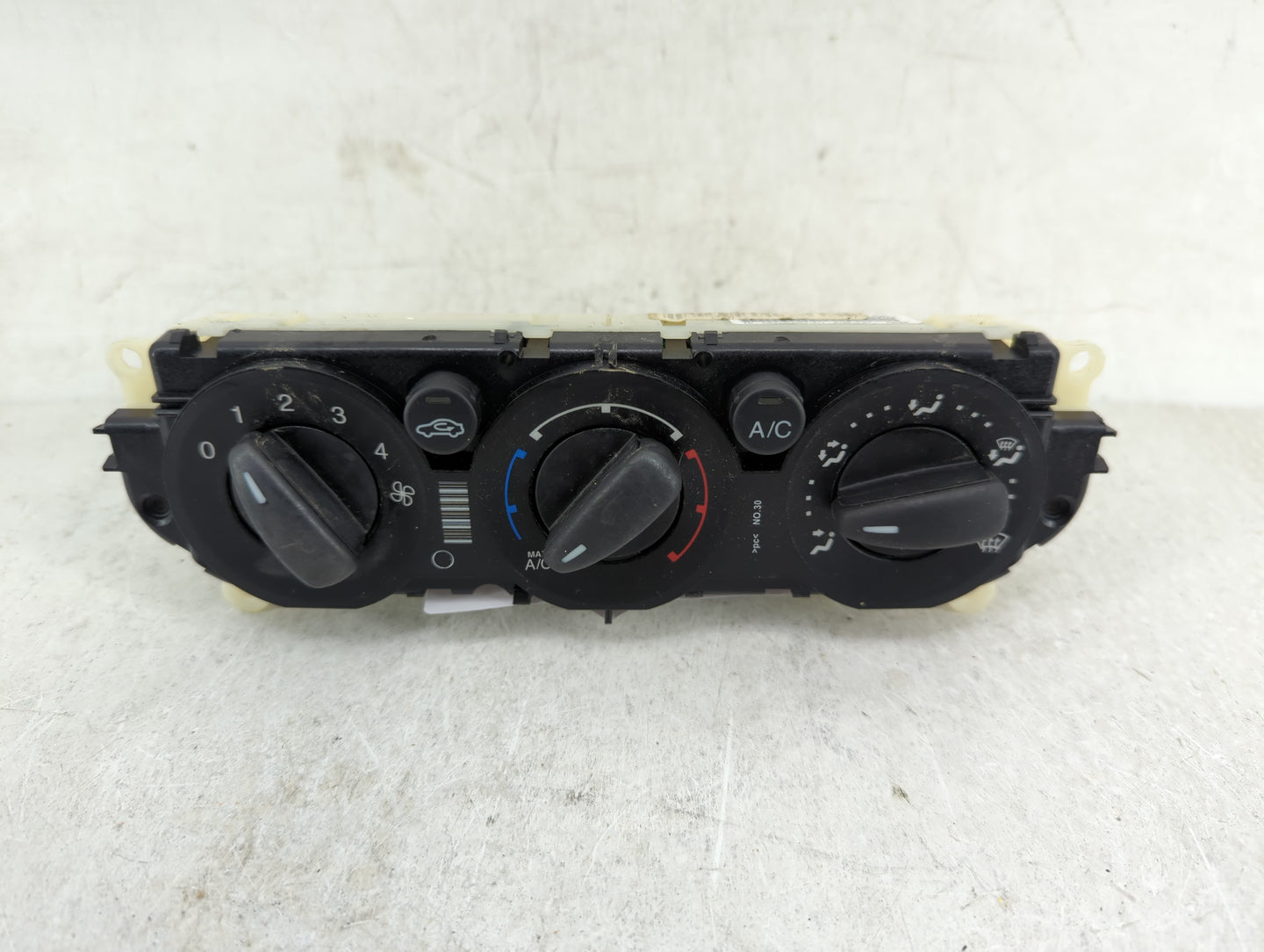 2013-2014 Ford Focus Climate Control Module Temperature AC/Heater Replacement P/N:CM5T19980AE Fits Fits 2013 2014 OEM Used A
