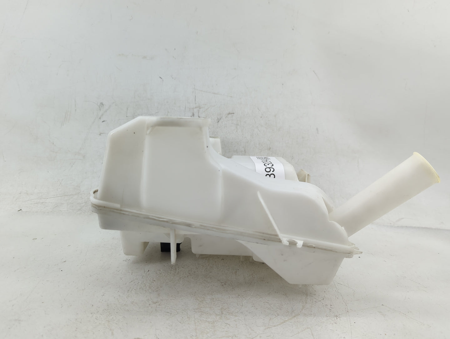 2013-2018 Ford Focus Radiator Coolant Overflow Expansion Tank Bottle - Oemusedautoparts1.com