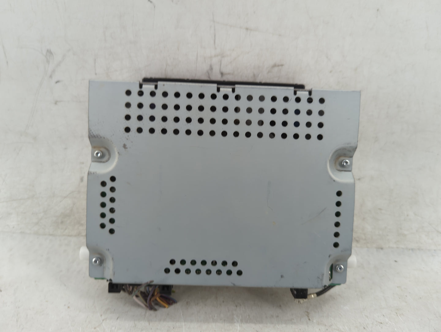 2012-2014 Ford Focus Radio AM FM Cd Player Receiver Replacement P/N:CM5T-19C107-HC Fits Fits 2012 2013 2014 OEM Used Auto Pa