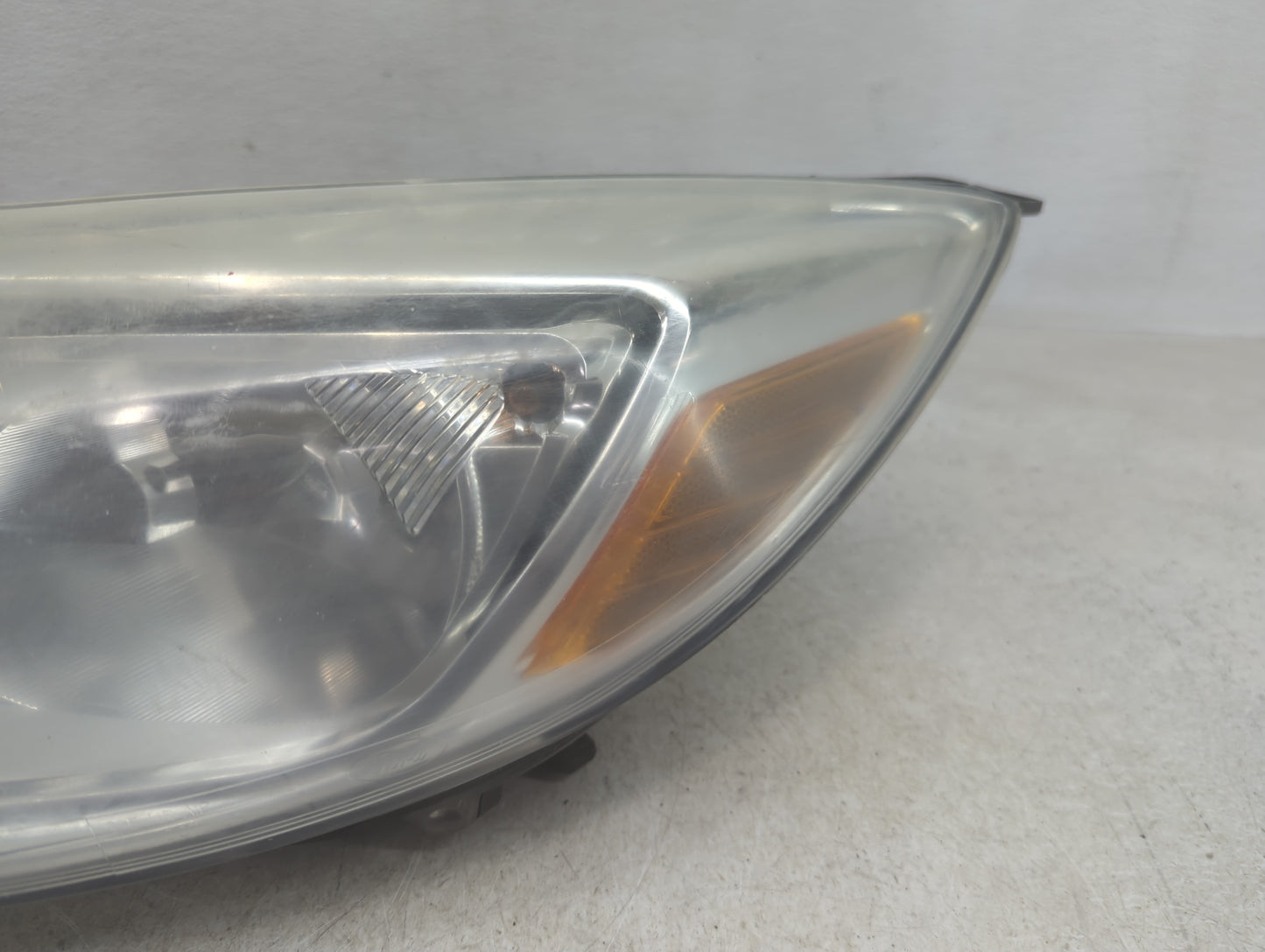 2012-2014 Ford Focus Driver Left Oem Head Light Headlight Lamp - Oemusedautoparts1.com