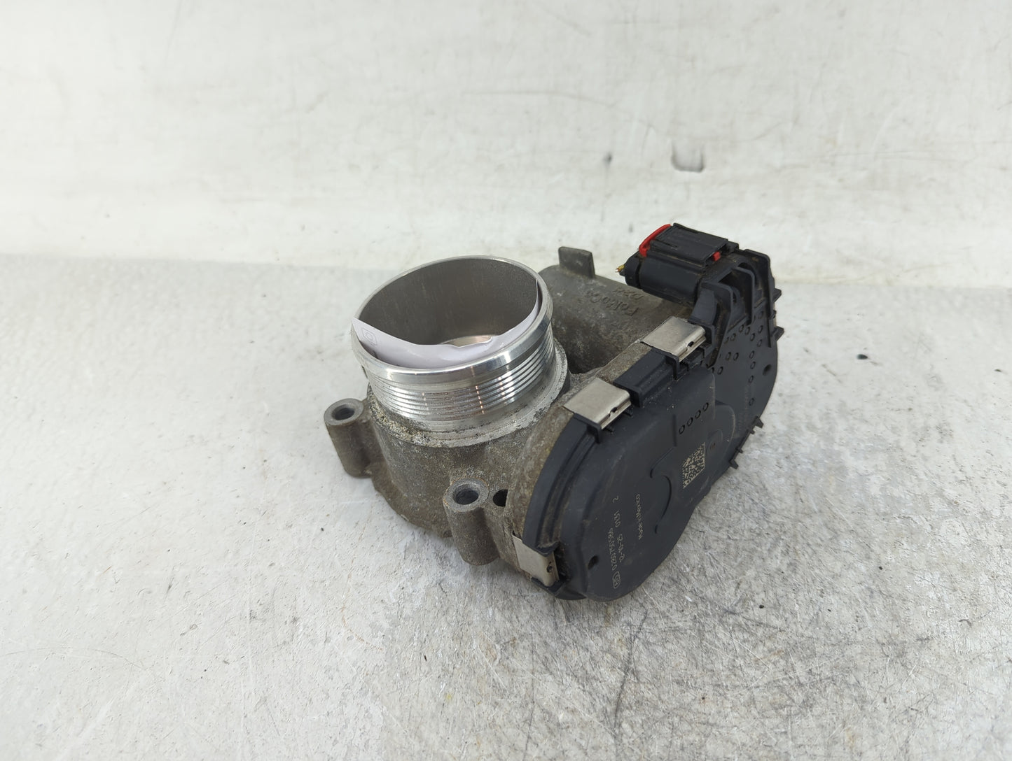 2012-2013 Ford Focus Throttle Body P/N:CM5E 9F991 AD 0 280 750 586 Fits Fits 2012 2013 2014 2015 2016 2017 OEM Used Auto Par