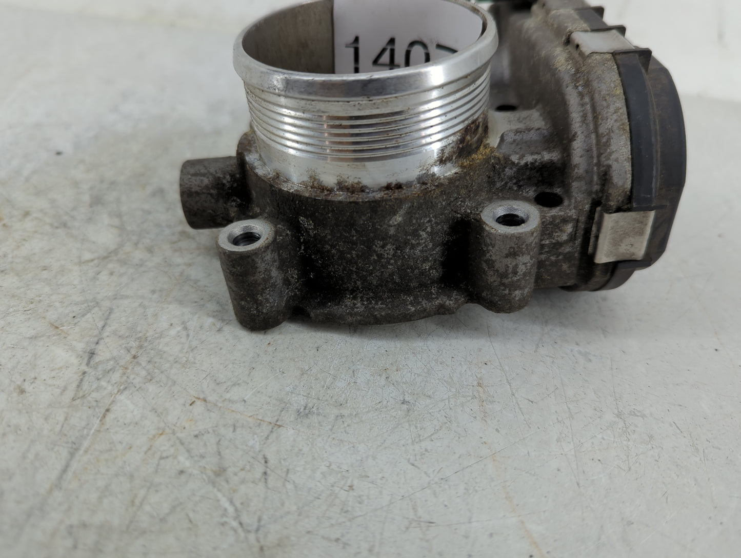 2012-2013 Ford Focus Throttle Body P/N:0280750586 CM5E9F991AD Fits Fits 2012 2013 2014 2015 2016 2017 OEM Used Auto Parts - 