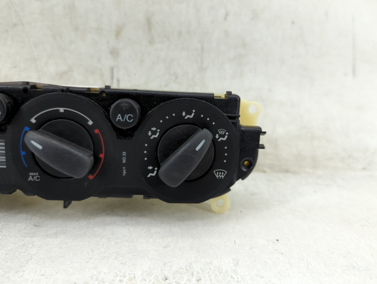 2013-2014 Ford Focus Climate Control Module Temperature AC/Heater Replacement P/N:E1062773 Fits Fits 2013 2014 OEM Used Auto