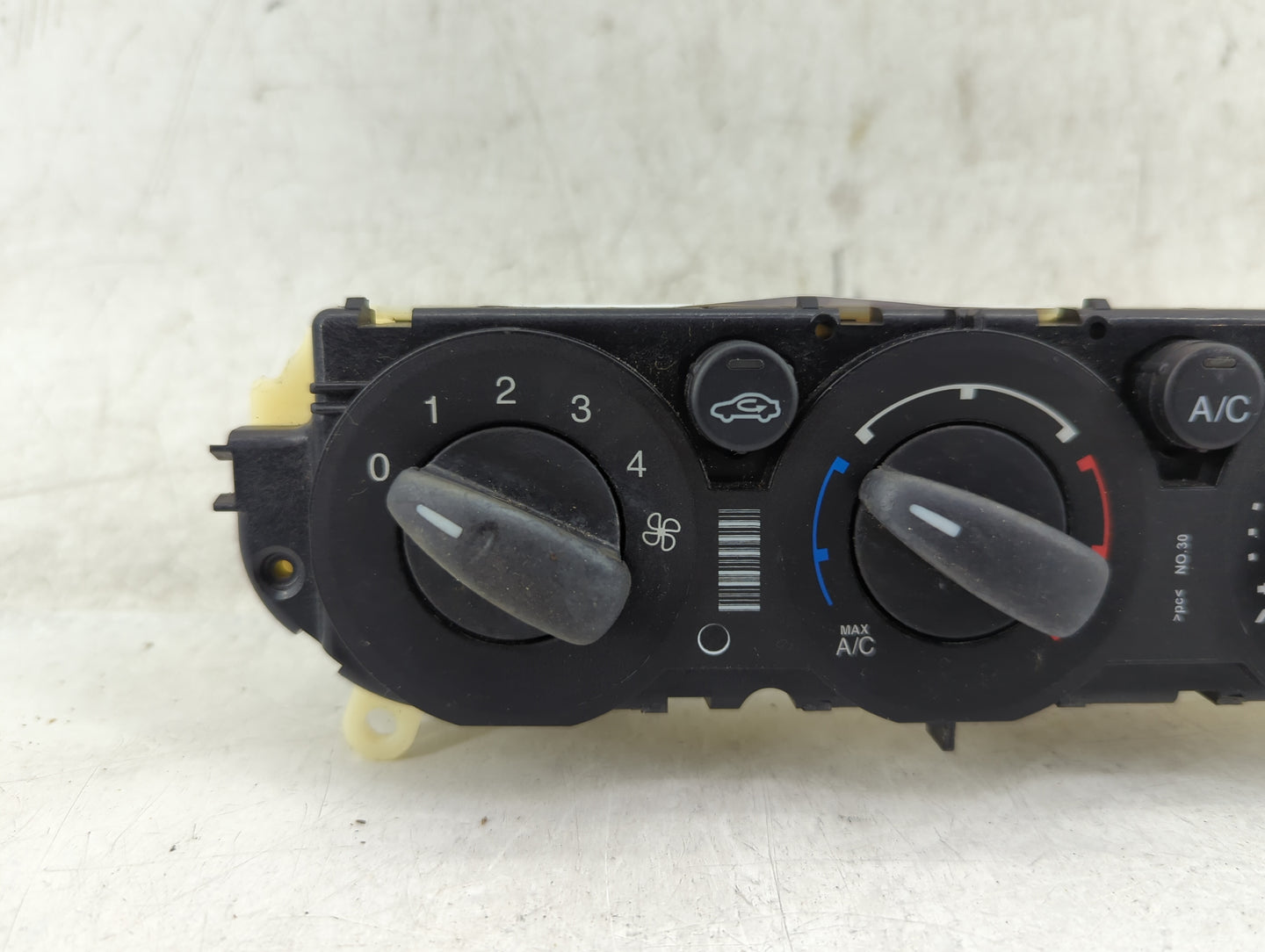 2013-2014 Ford Focus Climate Control Module Temperature AC/Heater Replacement P/N:E1062773 Fits Fits 2013 2014 OEM Used Auto