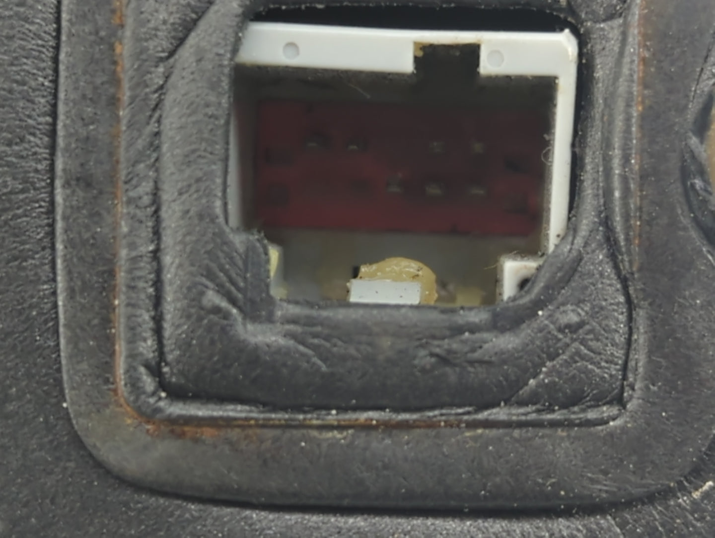 2012-2014 Ford Focus Passenger Side View Mirror - Right Door Mirror OEM Used - Oemusedautoparts1.com