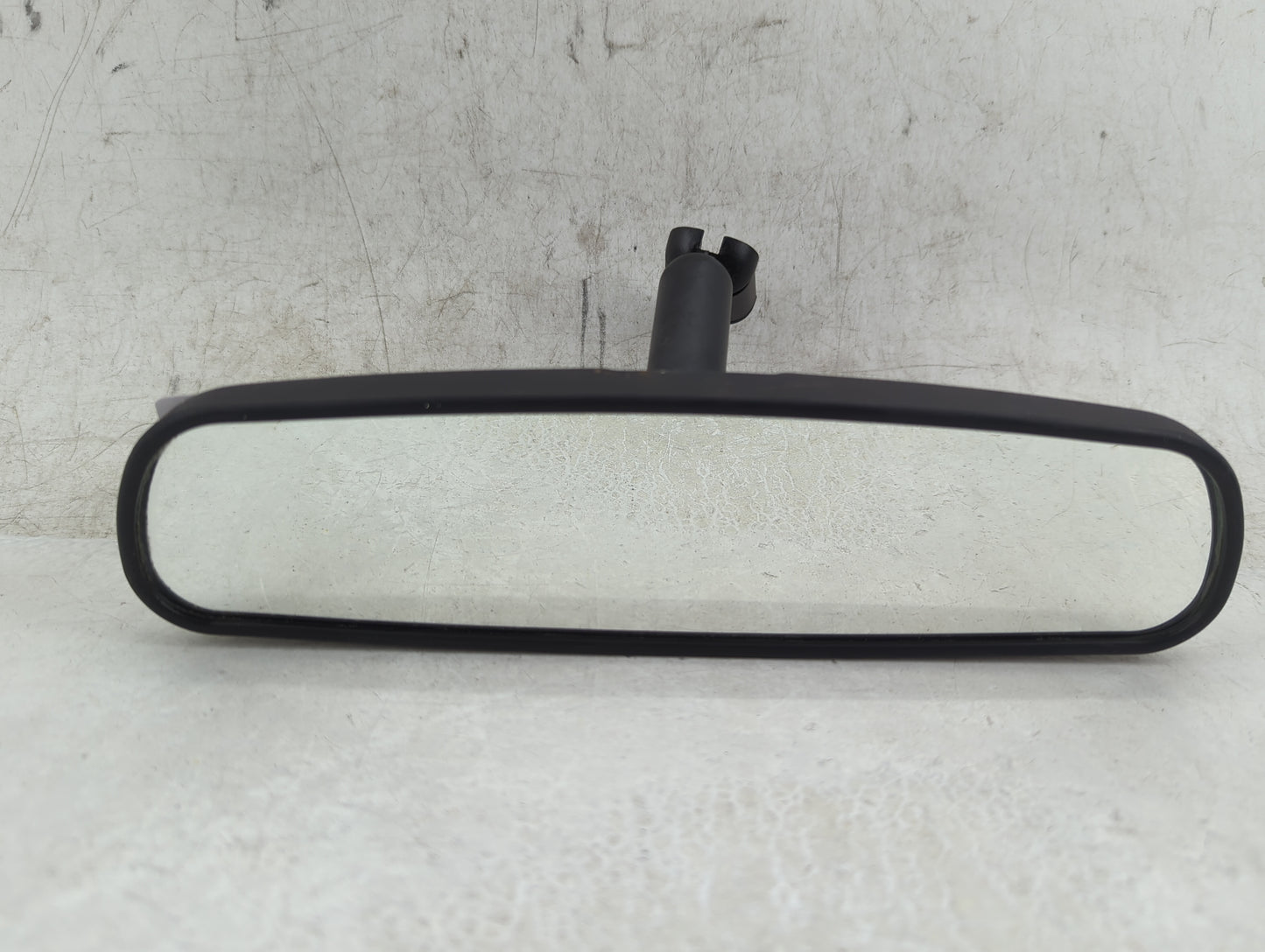 2010-2018 Ford Focus Interior Rear View Mirror Replacement OEM P/N:E8011681 Fits OEM Used Auto Parts - Oemusedautoparts1.com