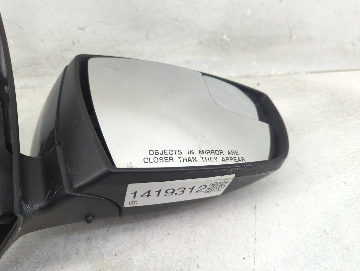 2012-2014 Ford Focus Passenger Side View Mirror - Right Door Mirror OEM Used - Oemusedautoparts1.com
