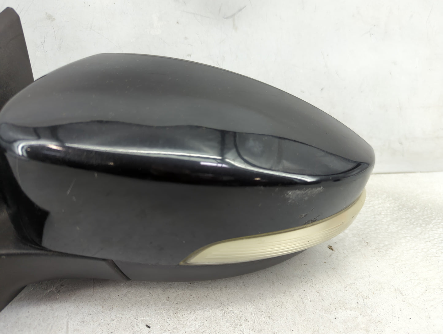 2012-2014 Ford Focus Driver Side View Mirror - Left Door Mirror OEM Used - Oemusedautoparts1.com