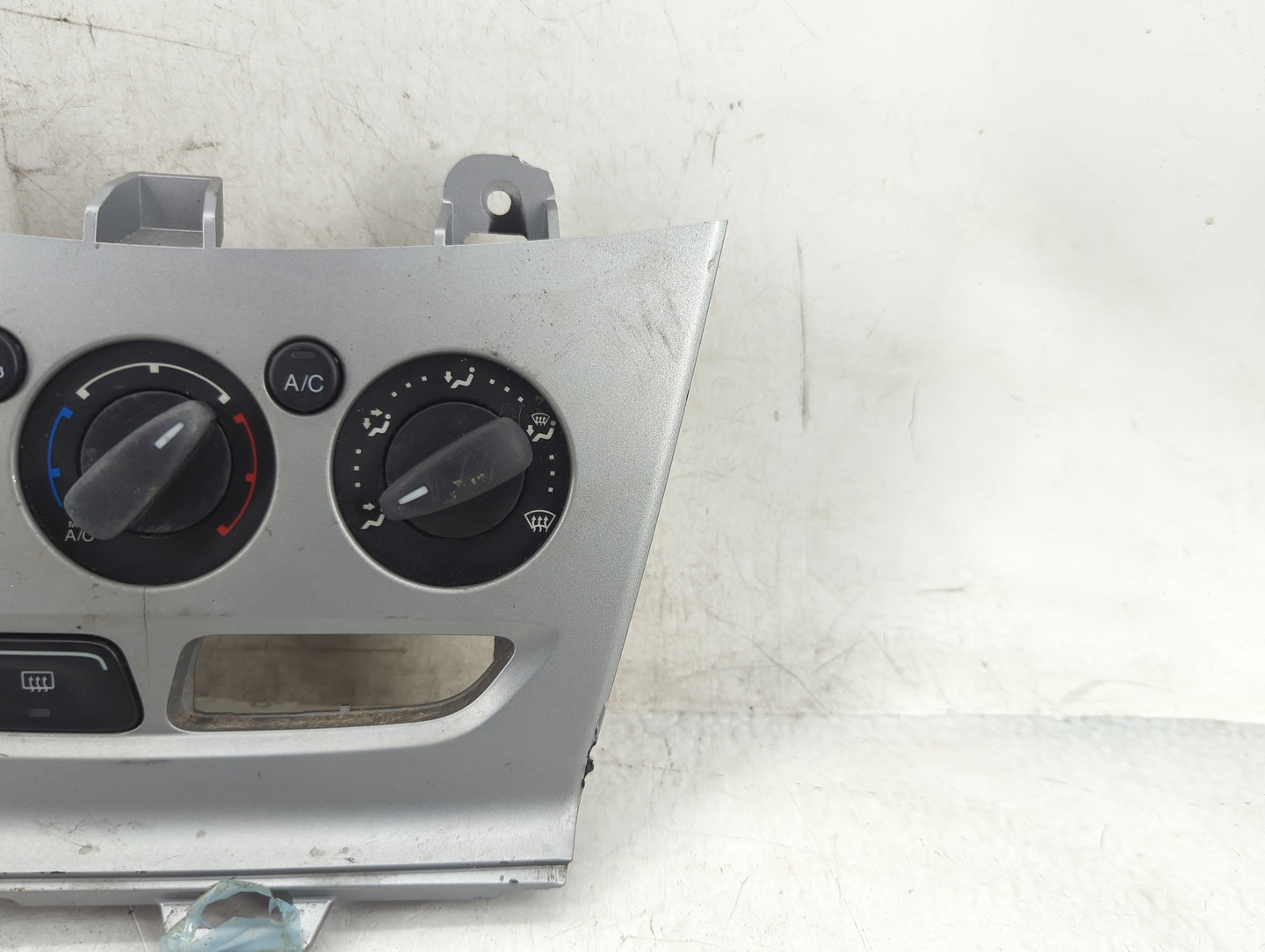 2013-2014 Ford Focus Climate Control Module Temperature AC/Heater Replacement P/N:CM5T-19980-AE Fits Fits 2013 2014 OEM Used