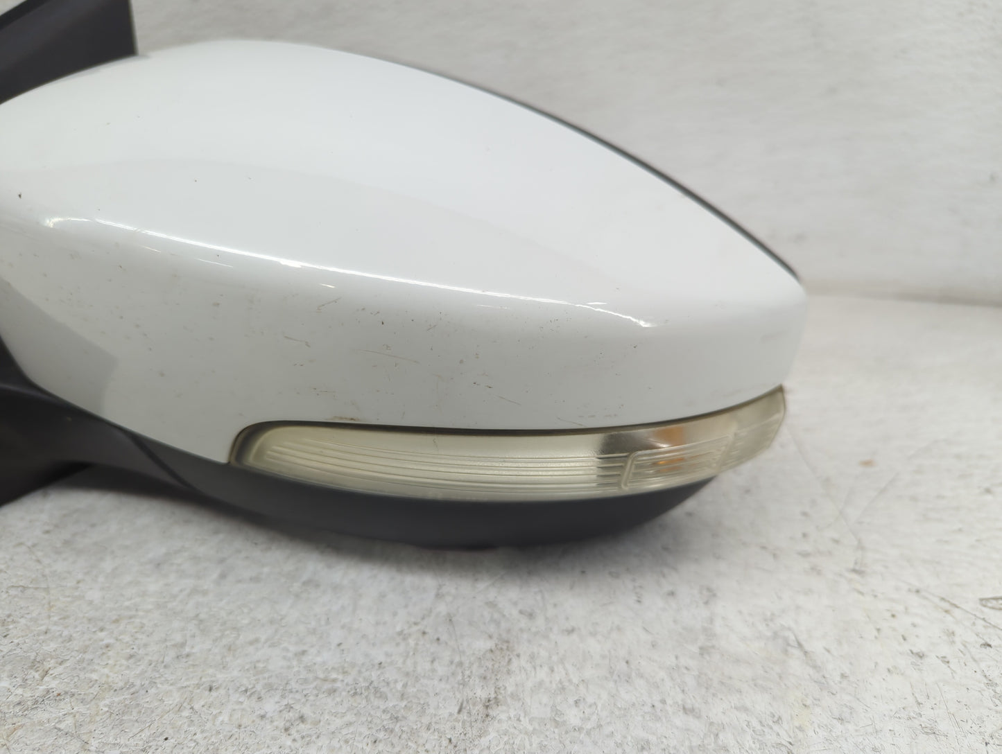 2012-2014 Ford Focus Driver Side View Mirror - Left Door Mirror OEM Used - Oemusedautoparts1.com