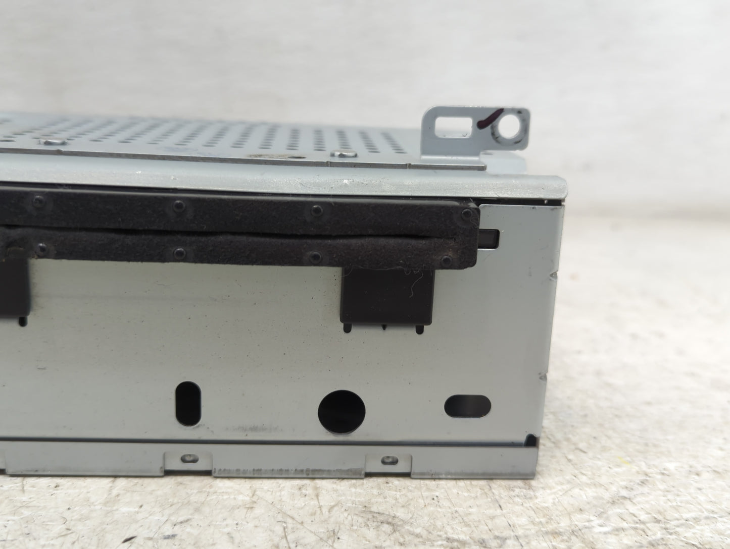 2012-2014 Ford Focus Radio AM FM Cd Player Receiver Replacement P/N:CM5T-19C107-HC Fits Fits 2012 2013 2014 OEM Used Auto Pa