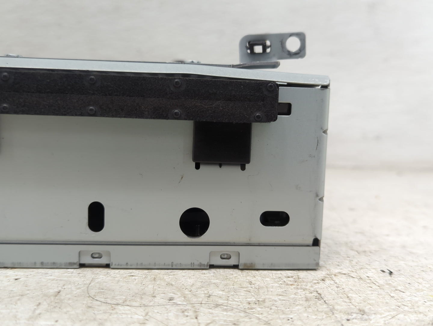 2012-2014 Ford Focus Radio AM FM Cd Player Receiver Replacement P/N:CM5T-19C107-JC Fits Fits 2012 2013 2014 OEM Used Auto Pa