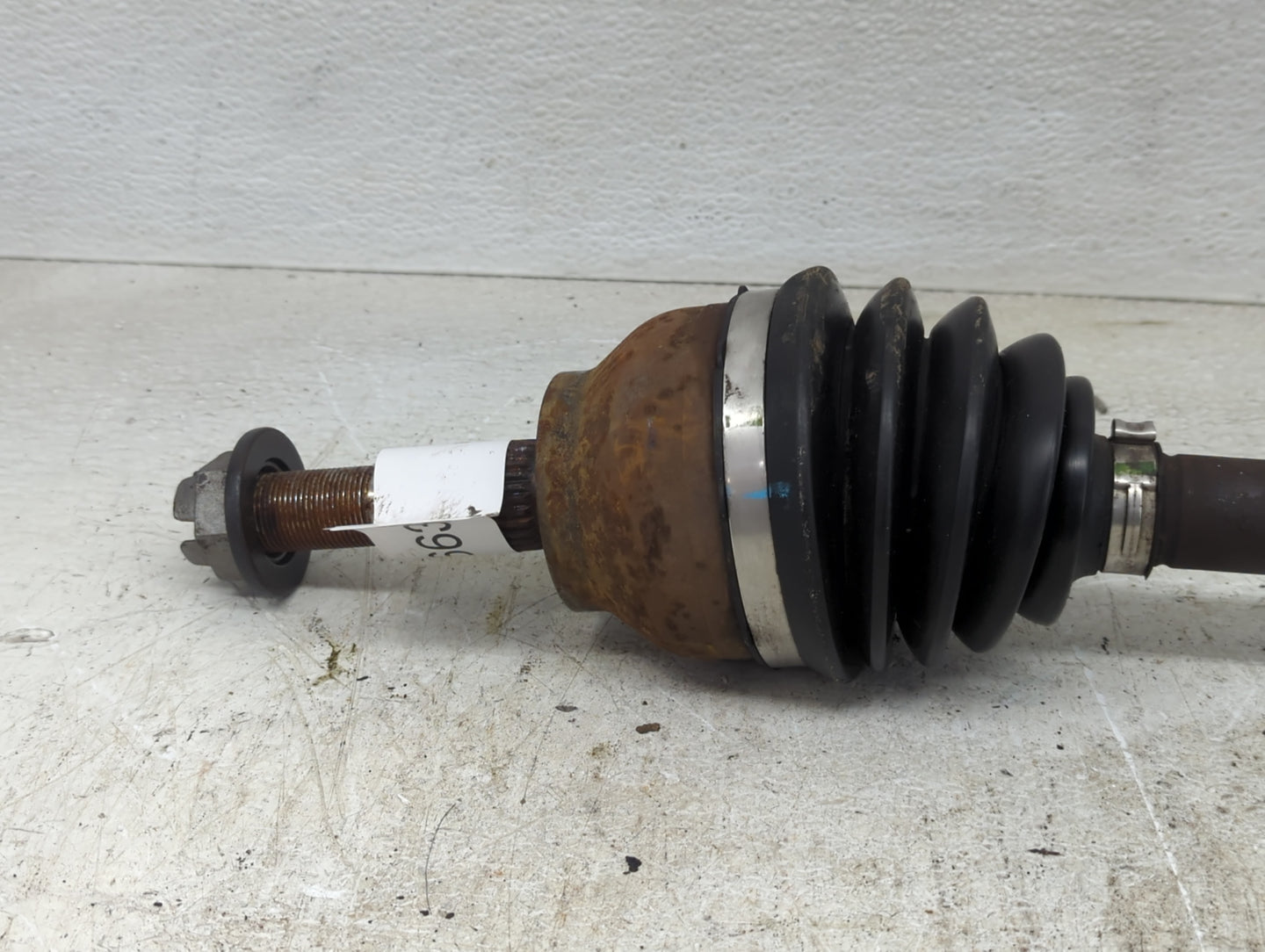 2013-2018 Ford Focus Axle Shaft Front Driver Cv C/v - Oemusedautoparts1.com