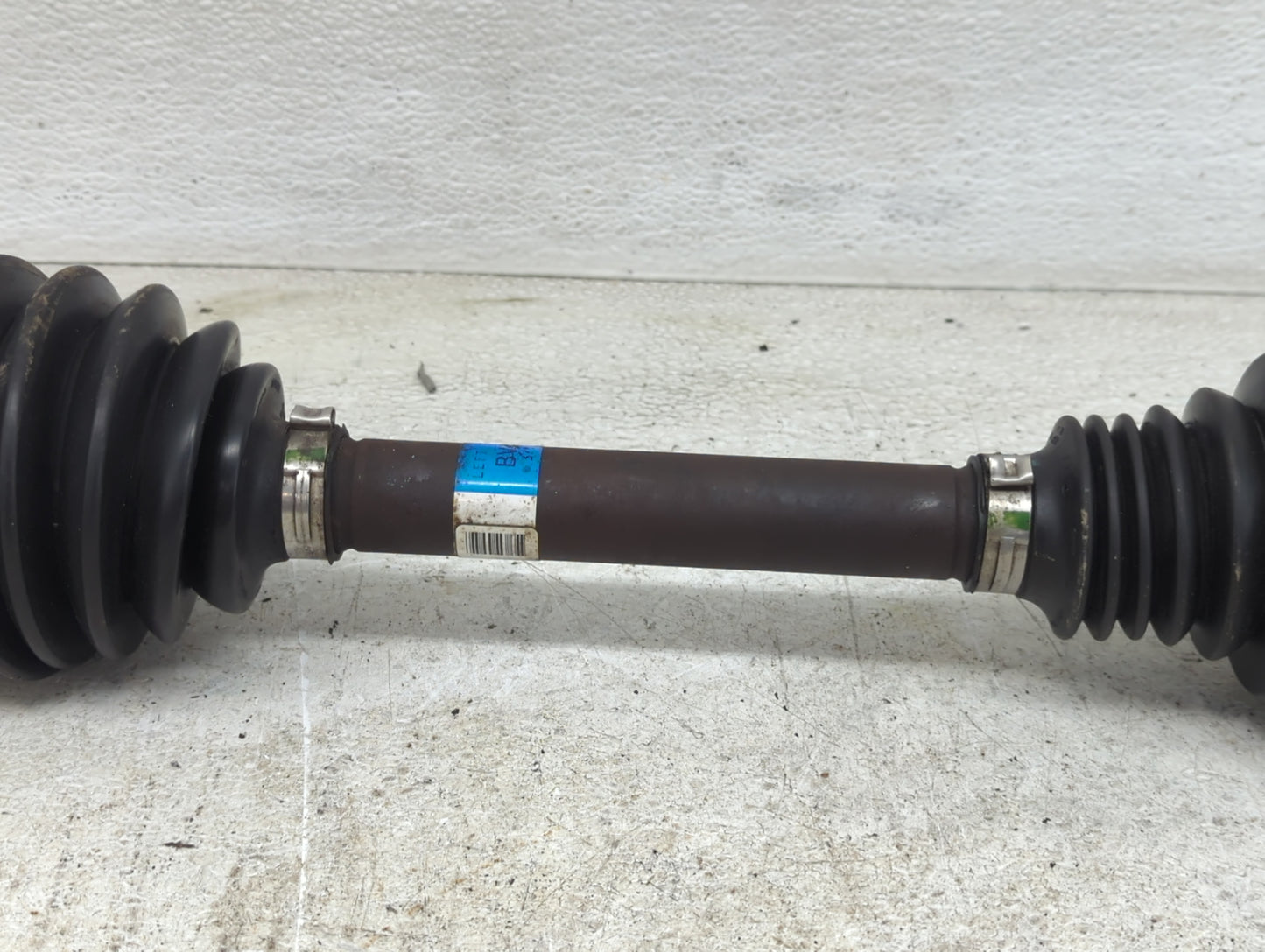 2013-2018 Ford Focus Axle Shaft Front Driver Cv C/v - Oemusedautoparts1.com