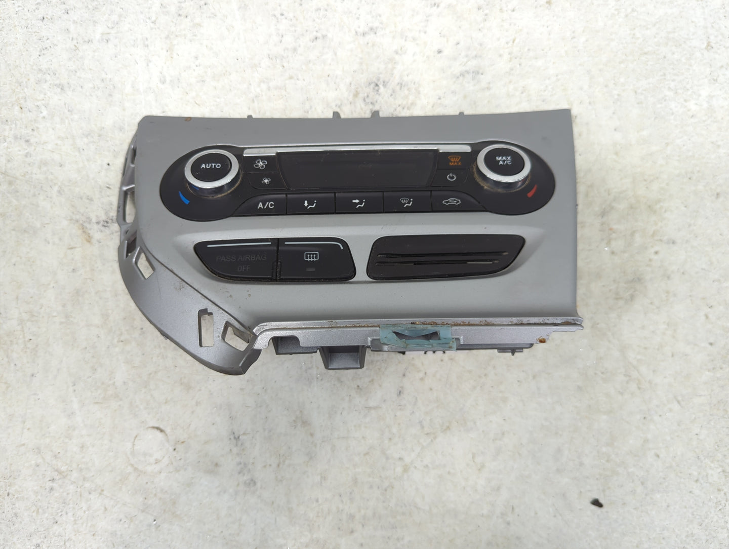 2013 Ford Focus Climate Control Module Temperature AC/Heater Replacement P/N:BM5T-18C612-AK Fits OEM Used Auto Parts - Oemus