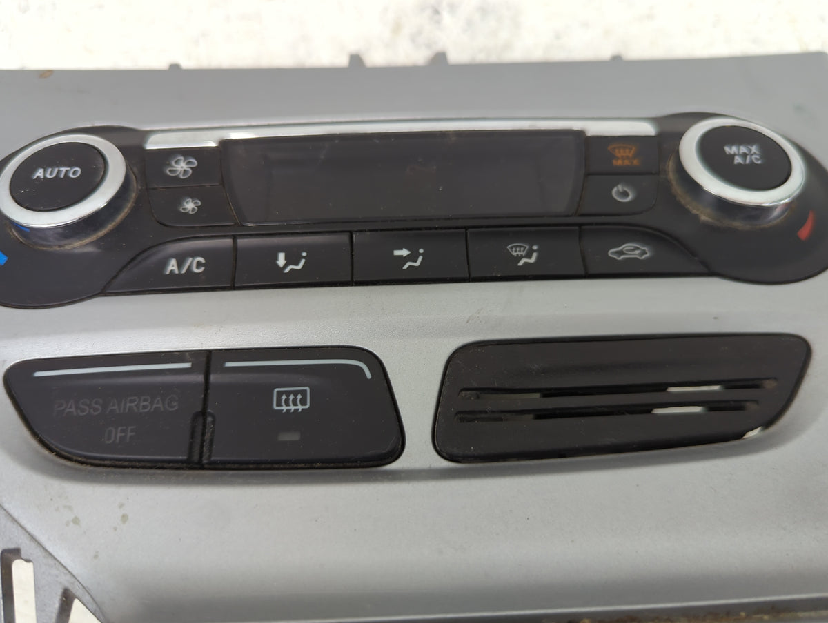 2013 Ford Focus Climate Control Module Temperature AC/Heater Replacement P/N:BM5T-18C612-AK Fits OEM Used Auto Parts - Oemus