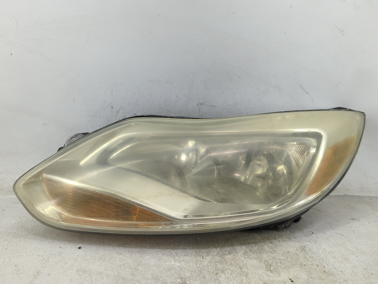 2012-2014 Ford Focus Passenger Right Oem Head Light Headlight Lamp 1432081 - Oemusedautoparts1.com