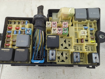 2012-2014 Ford Focus Fusebox Fuse Box Panel Relay Module P/N:AV6T-14A142-AB 9L2T-14B192-AA Fits Fits 2012 2013 2014 OEM Used Auto Parts