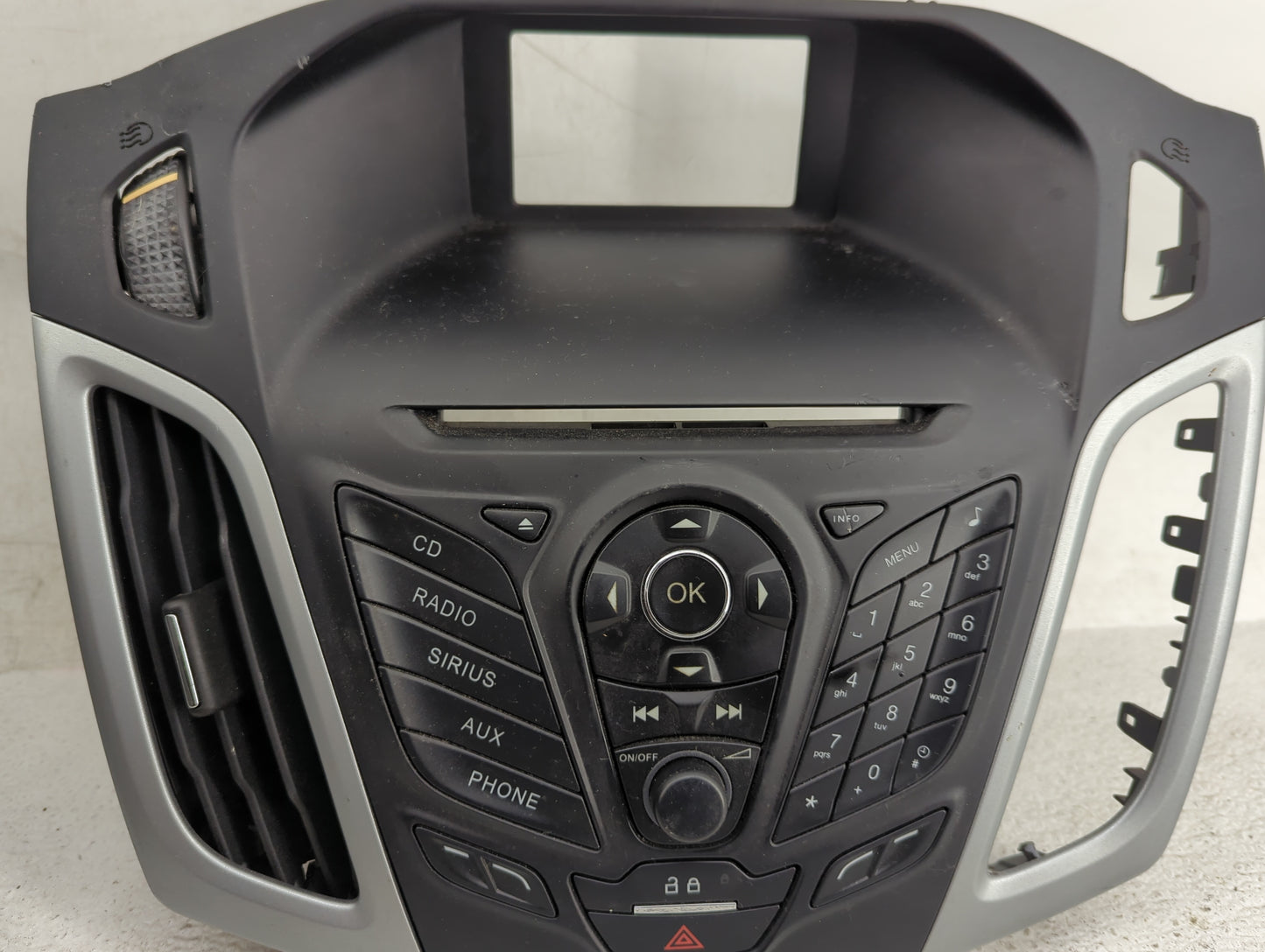 2012-2013 Ford Focus Radio Control Panel Black - Oemusedautoparts1.com