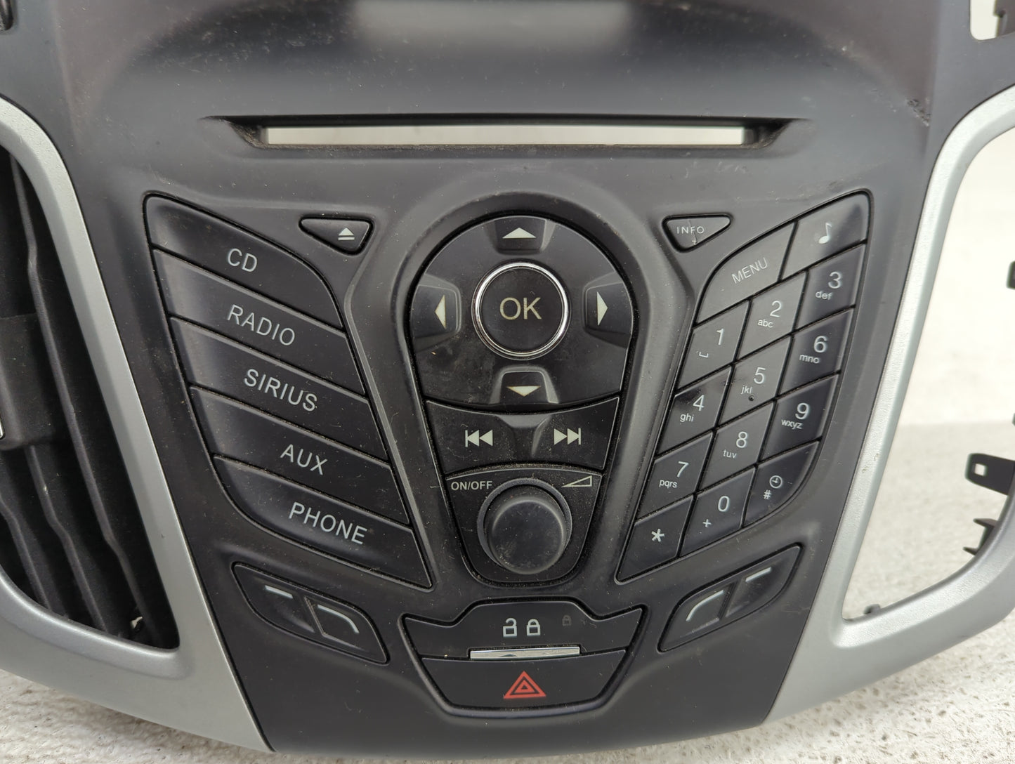 2012-2013 Ford Focus Radio Control Panel Black - Oemusedautoparts1.com