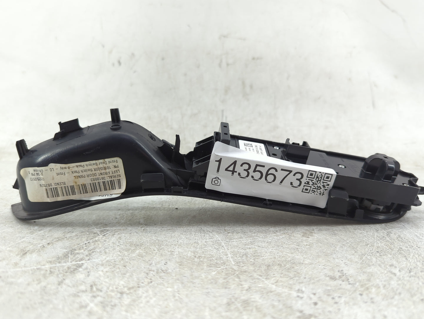 2012-2018 Ford Focus Master Power Window Switch Replacement Driver Side Left P/N:AM5T-14A132-AA Fits OEM Used Auto Parts - O