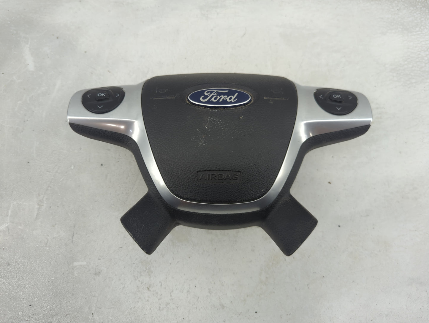 2012-2014 Ford Focus Air Bag Driver Left Steering Wheel Mounted P/N:DM51A042B85 DB3ZHE, D15E163B1B278 Fits Fits 2012 2013 20