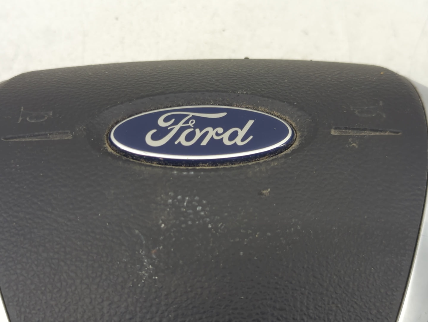 2012-2014 Ford Focus Air Bag Driver Left Steering Wheel Mounted P/N:DM51A042B85 DB3ZHE, D15E163B1B278 Fits Fits 2012 2013 20