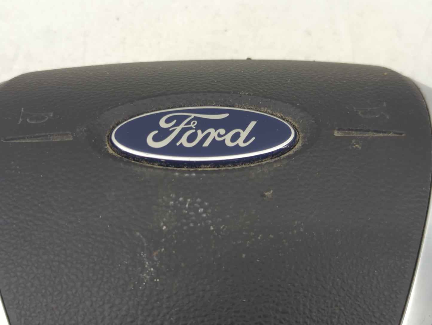 2012-2014 Ford Focus Air Bag Driver Left Steering Wheel Mounted P/N:DM51A042B85 DB3ZHE, D15E163B1B278 Fits Fits 2012 2013 20