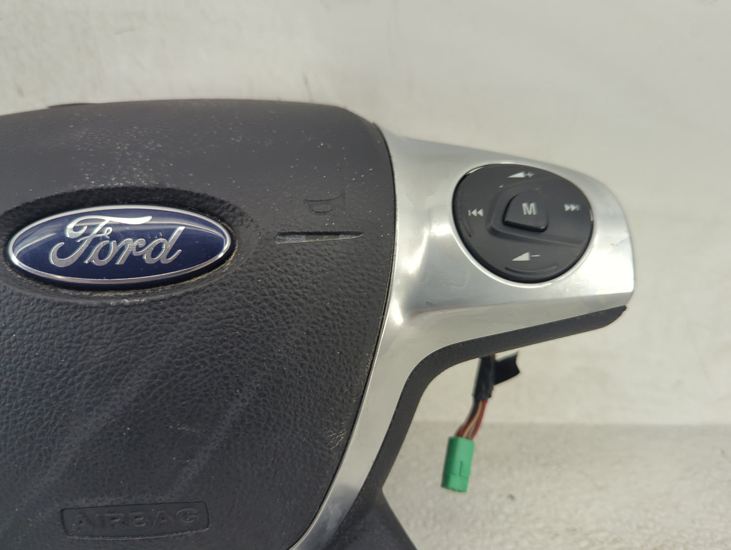 2012-2018 Ford Focus Air Bag Driver Left Steering Wheel Mounted P/N:DM51A042B85CB3ZHE D15E282A3B020 Fits OEM Used Auto Parts