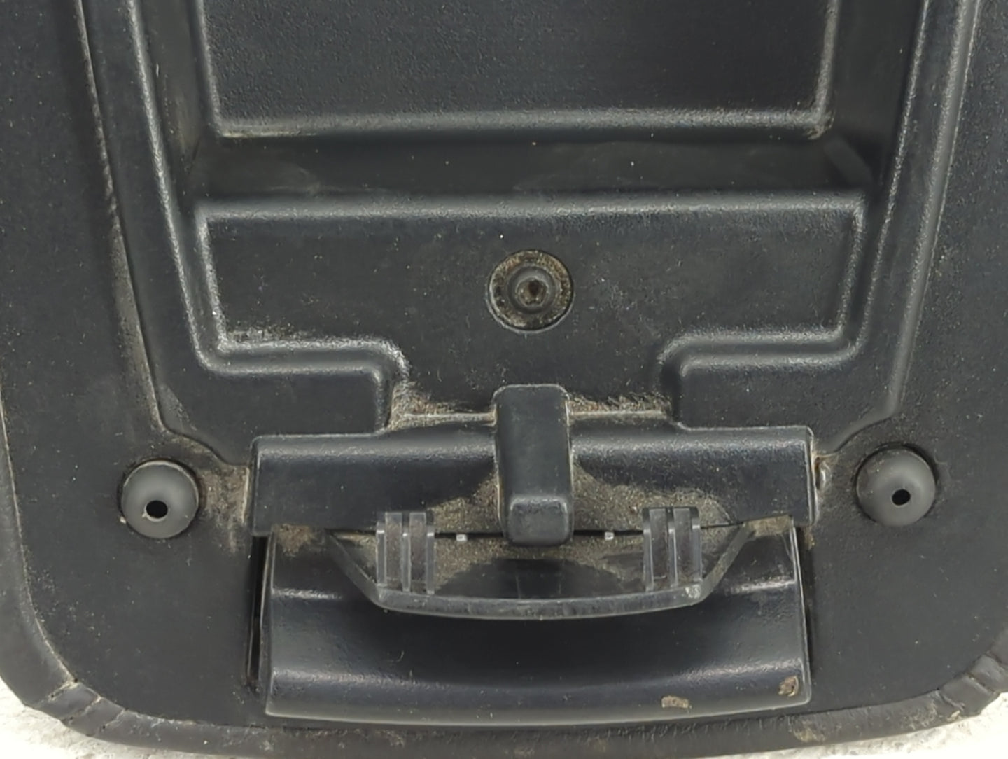 2013 Ford Focus Center Console Armrest Cover Lid Fits OEM Used Auto Parts - Oemusedautoparts1.com