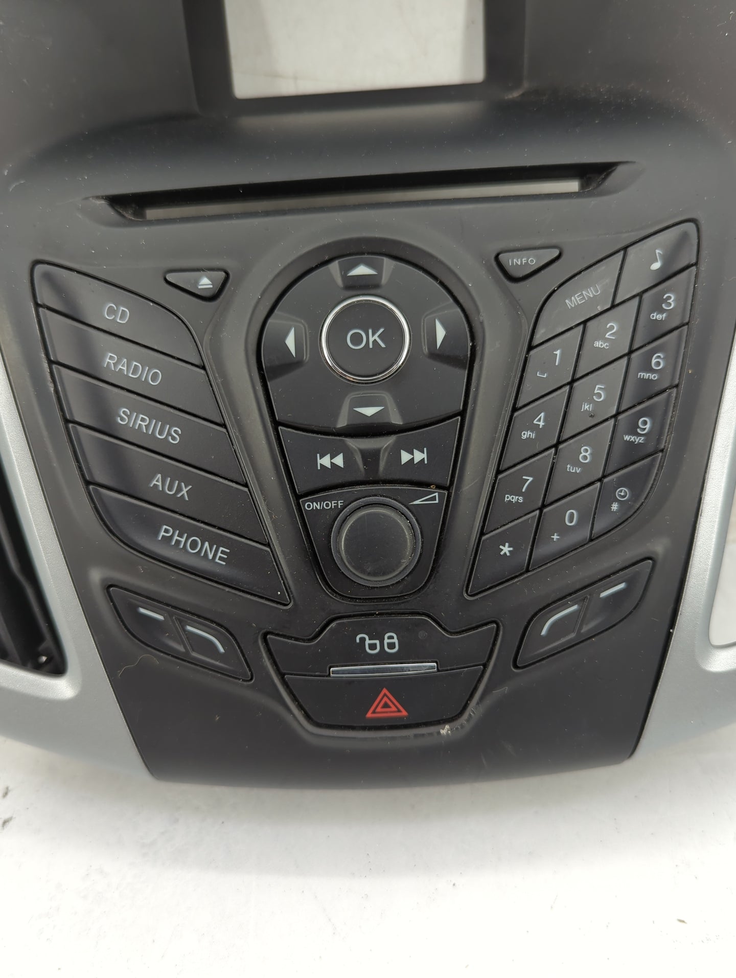 2012-2013 Ford Focus Radio Control Panel - Oemusedautoparts1.com