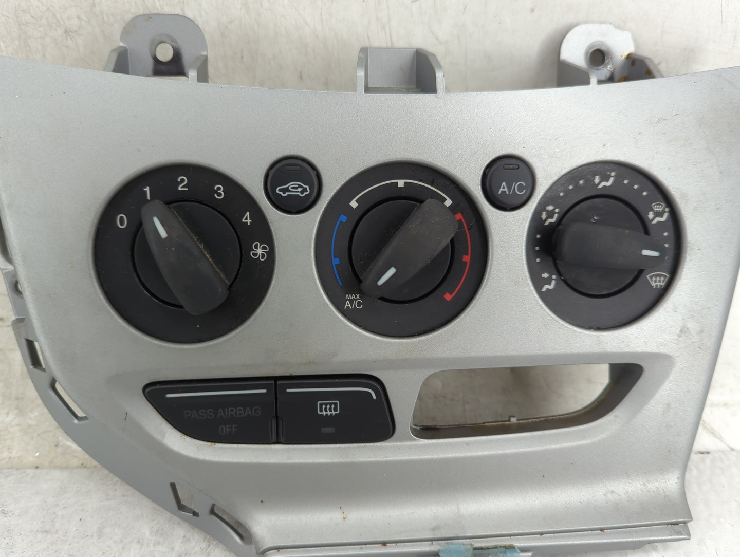 2013-2014 Ford Focus Climate Control Module Temperature AC/Heater Replacement P/N:CM5T-19980-AE Fits Fits 2013 2014 OEM Used