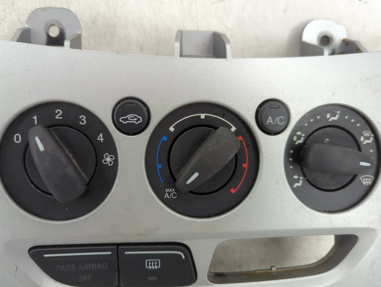 2013-2014 Ford Focus Climate Control Module Temperature AC/Heater Replacement P/N:CM5T-19980-AE Fits Fits 2013 2014 OEM Used