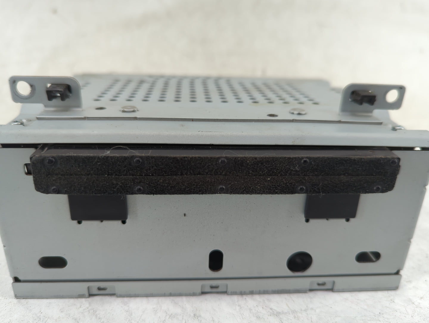 2012-2014 Ford Focus Radio AM FM Cd Player Receiver Replacement P/N:CM5T-19C107-HB Fits Fits 2012 2013 2014 OEM Used Auto Pa