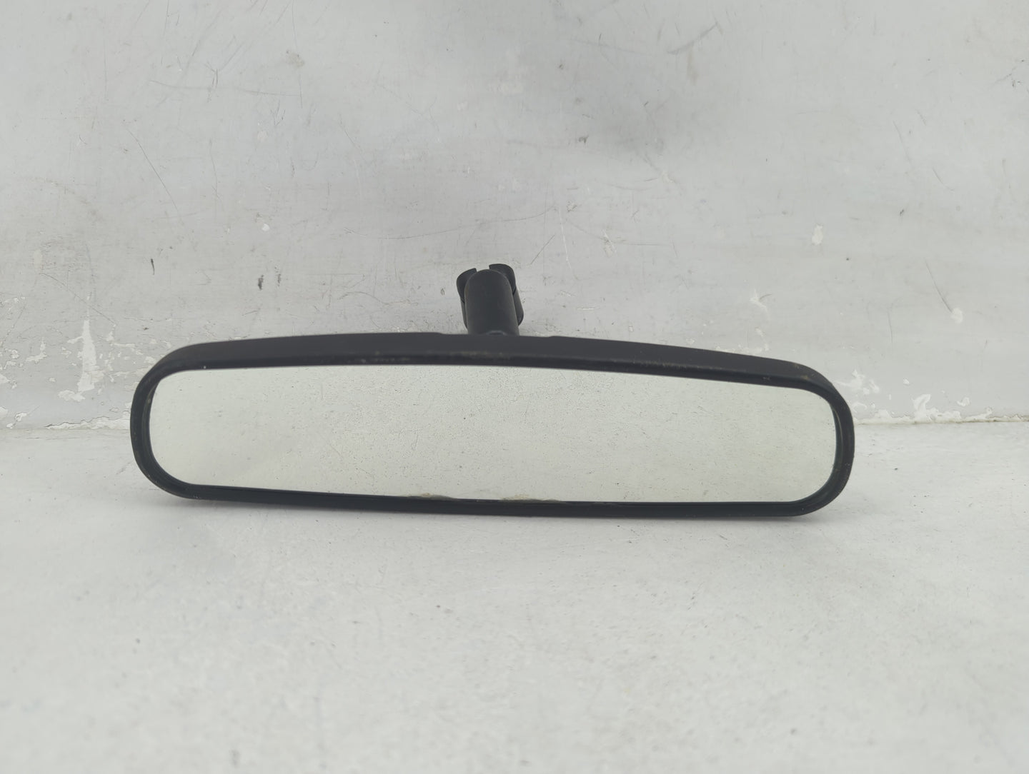 2010-2018 Ford Focus Interior Rear View Mirror Replacement OEM P/N:E8011681 8011681 Fits OEM Used Auto Parts - Oemusedautopa