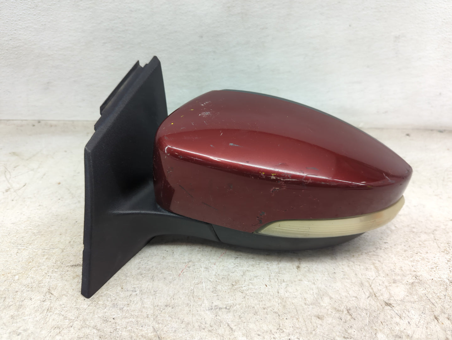 2012-2014 Ford Focus Driver Side View Mirror - Left Door Mirror OEM Used - Oemusedautoparts1.com